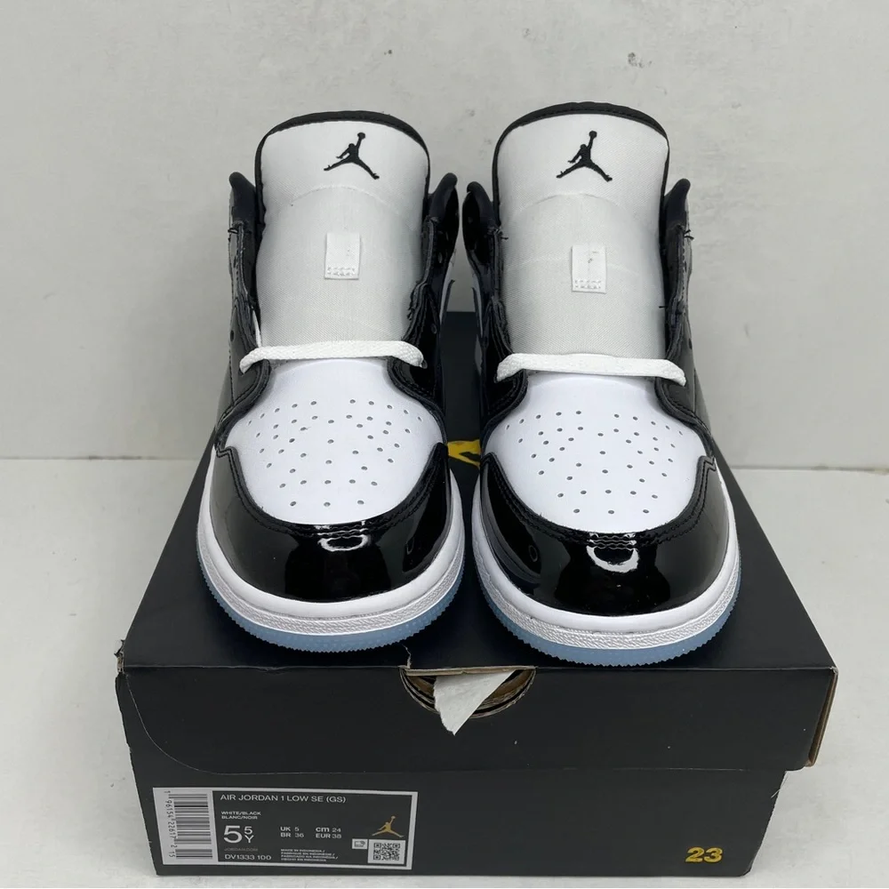 Nike Air Jordan 1 Retro Low GS SE “Concord/Space Jam” 2023 - Picture 2 of 4
